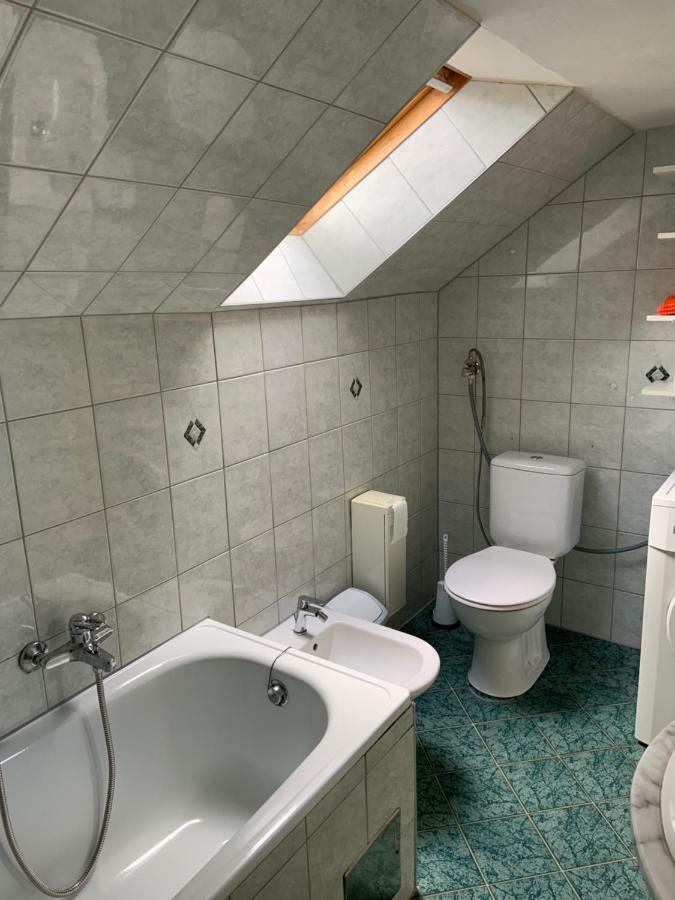 Serschenhof- Auszeit Ueber Dem Stall Leutschach Esterno foto